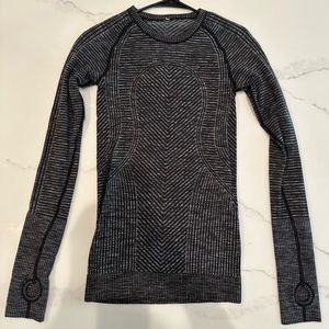 Lulu lemon long sleeve